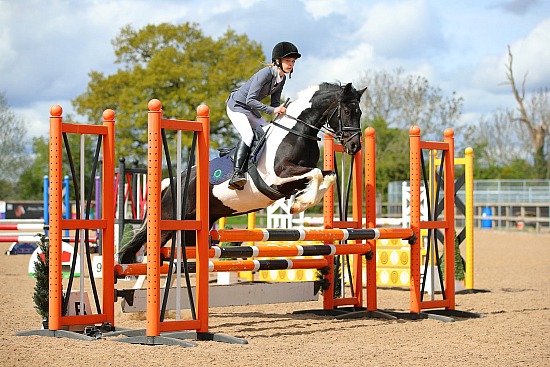Moores Farm Unaff SJ - 13/4/25